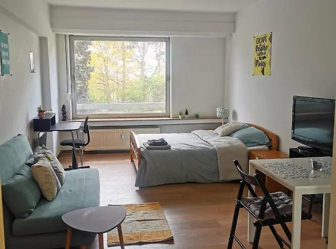 Big Cozy Room In Luxembourg City Center - Shared Flat With 1